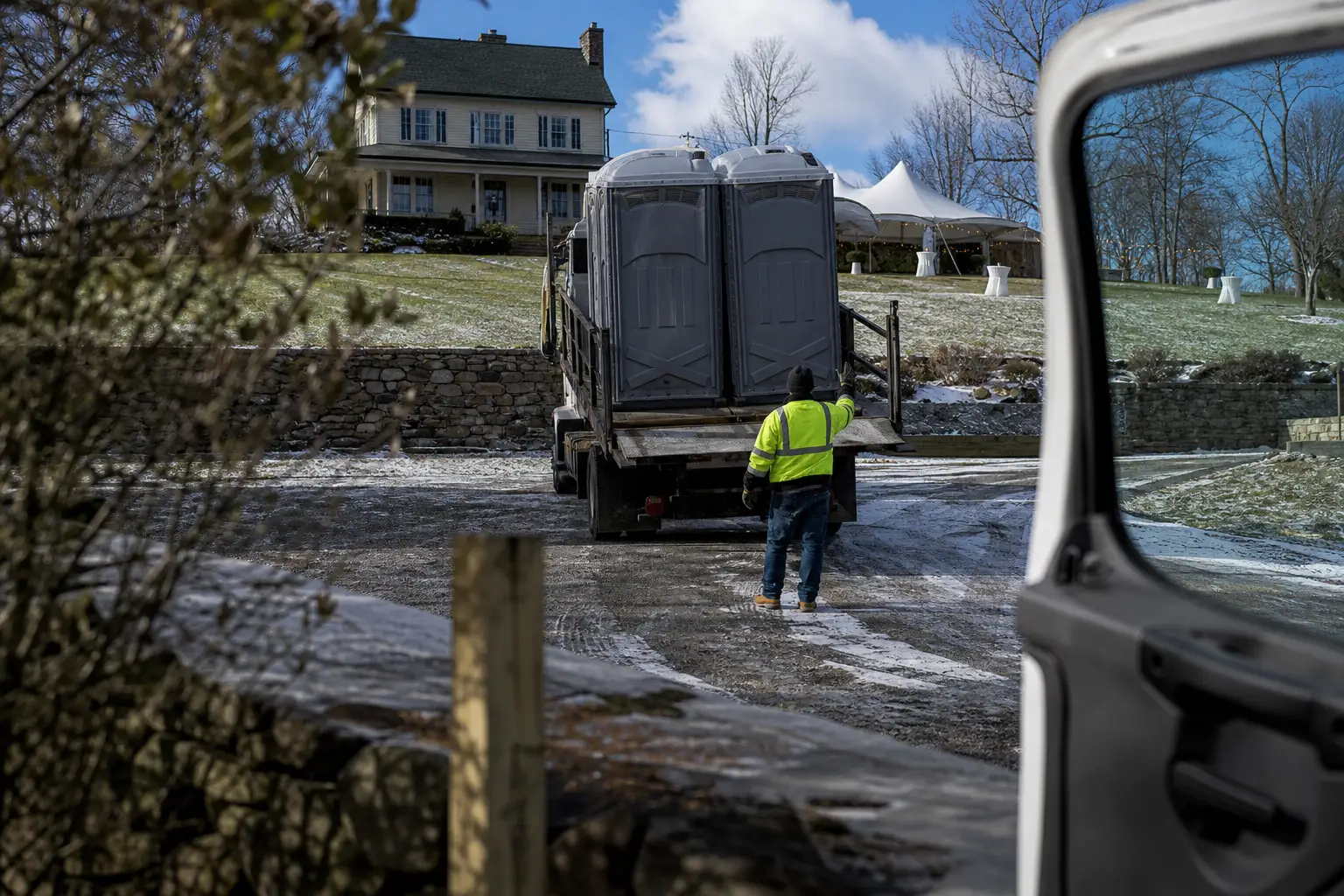 Porta Potty Rental